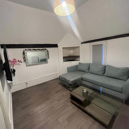 Appartement + Parking Prive Sainte-Savine Exterior photo